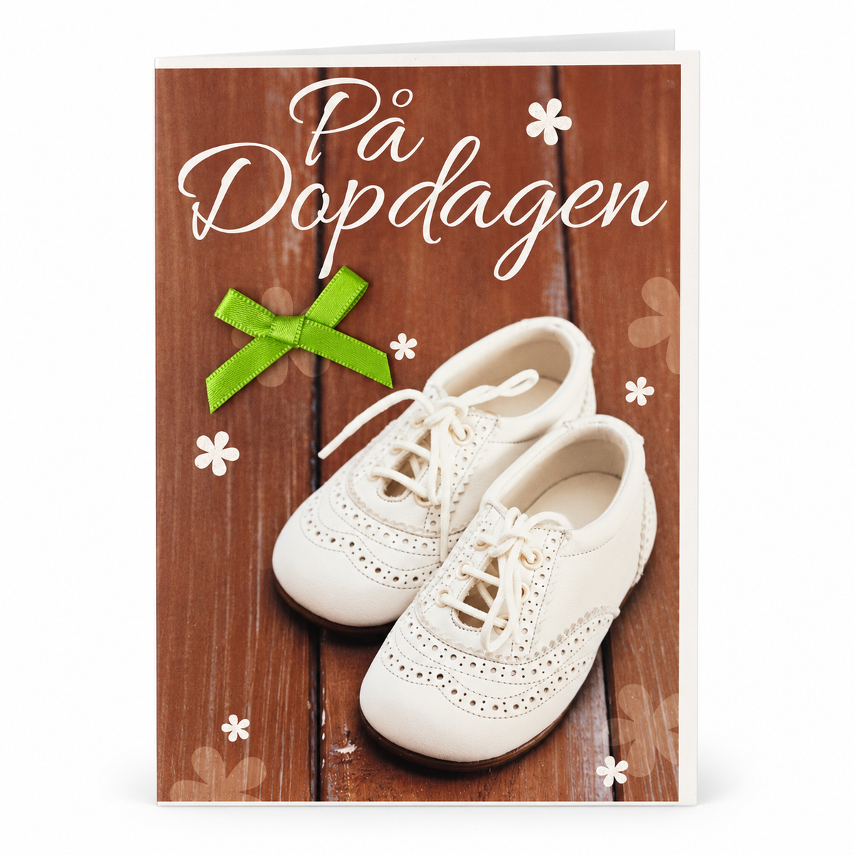 Dopkort På dopdagen med vita skor och grön rosett
