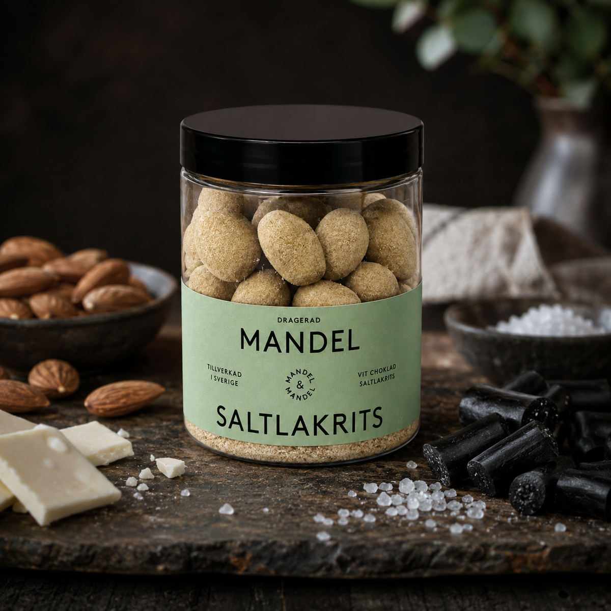 Saltlakrits Mandlar 135 g – Vit choklad