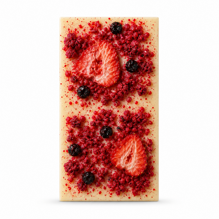 Vit choklad med skogsbär 70 g – lifestylebild